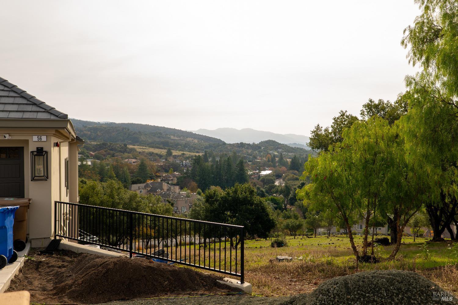 25 Greenbriar Circle