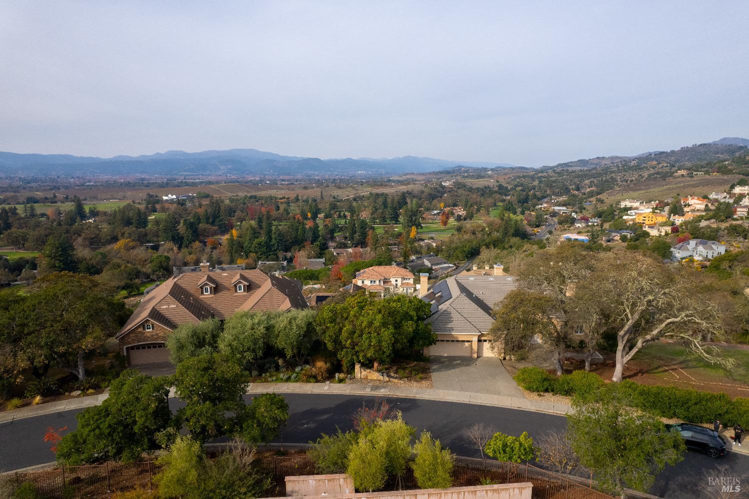 25 Greenbriar Circle