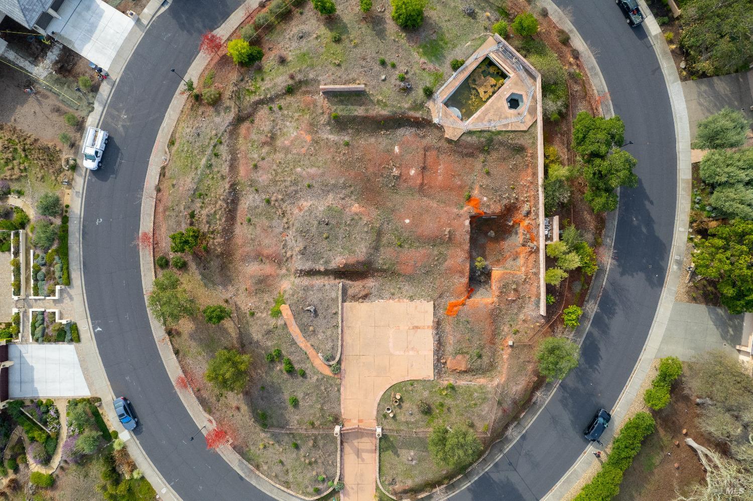 25 Greenbriar Circle