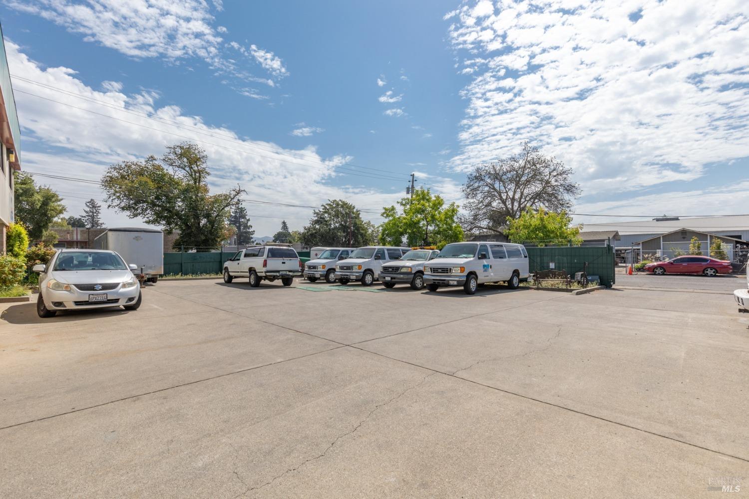 603 California Boulevard