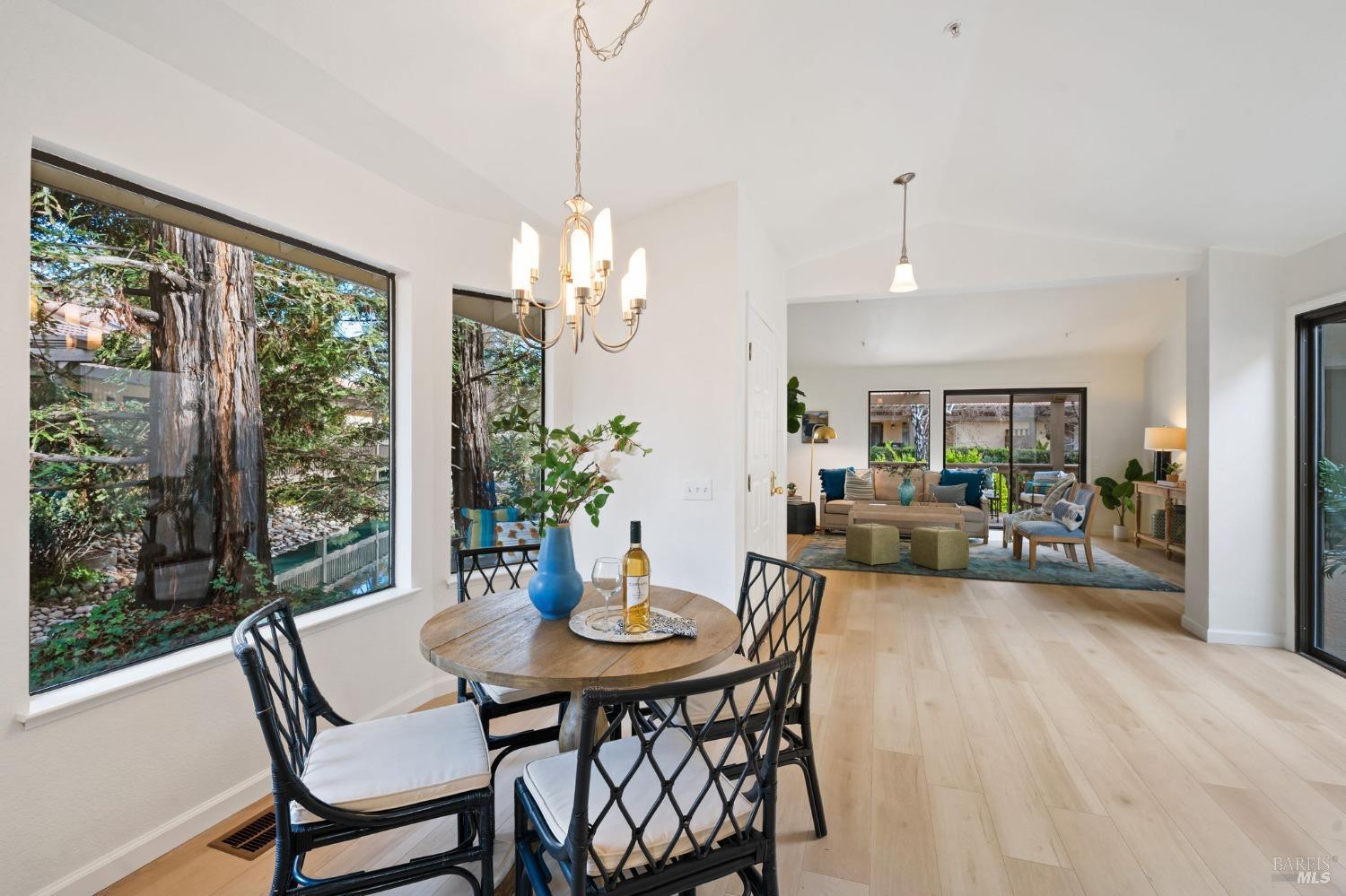 55 Fountain Grove Circle