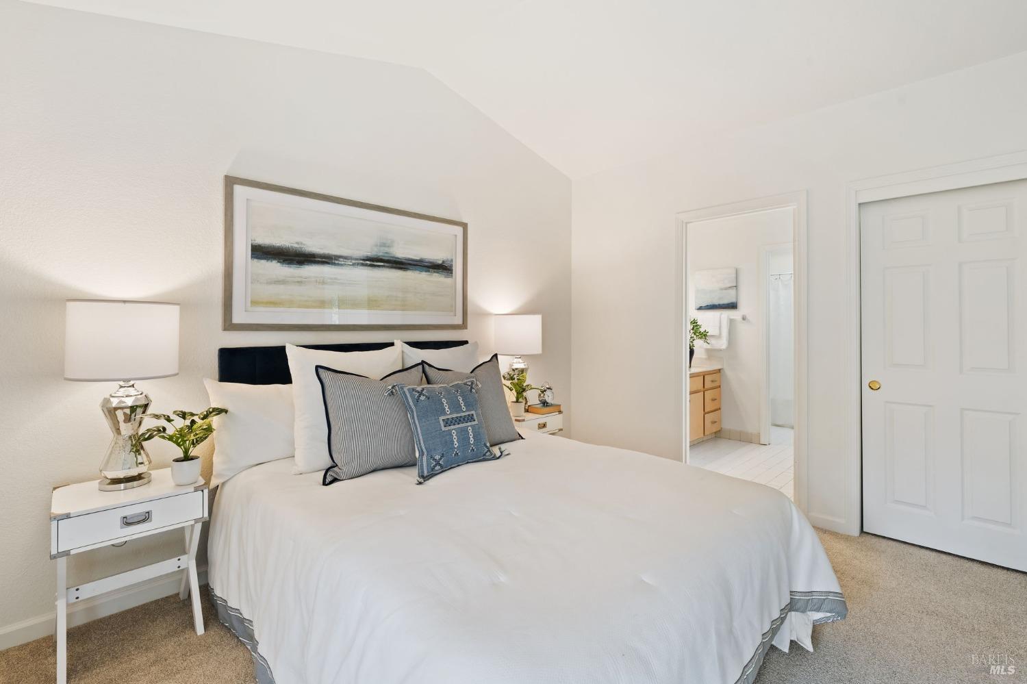 55 Fountain Grove Circle