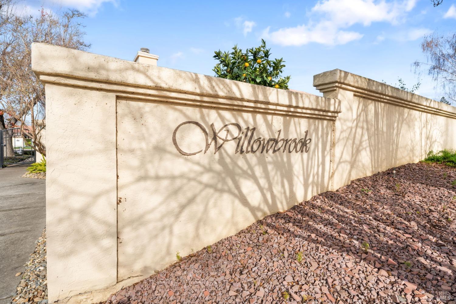 55 Fountain Grove Circle