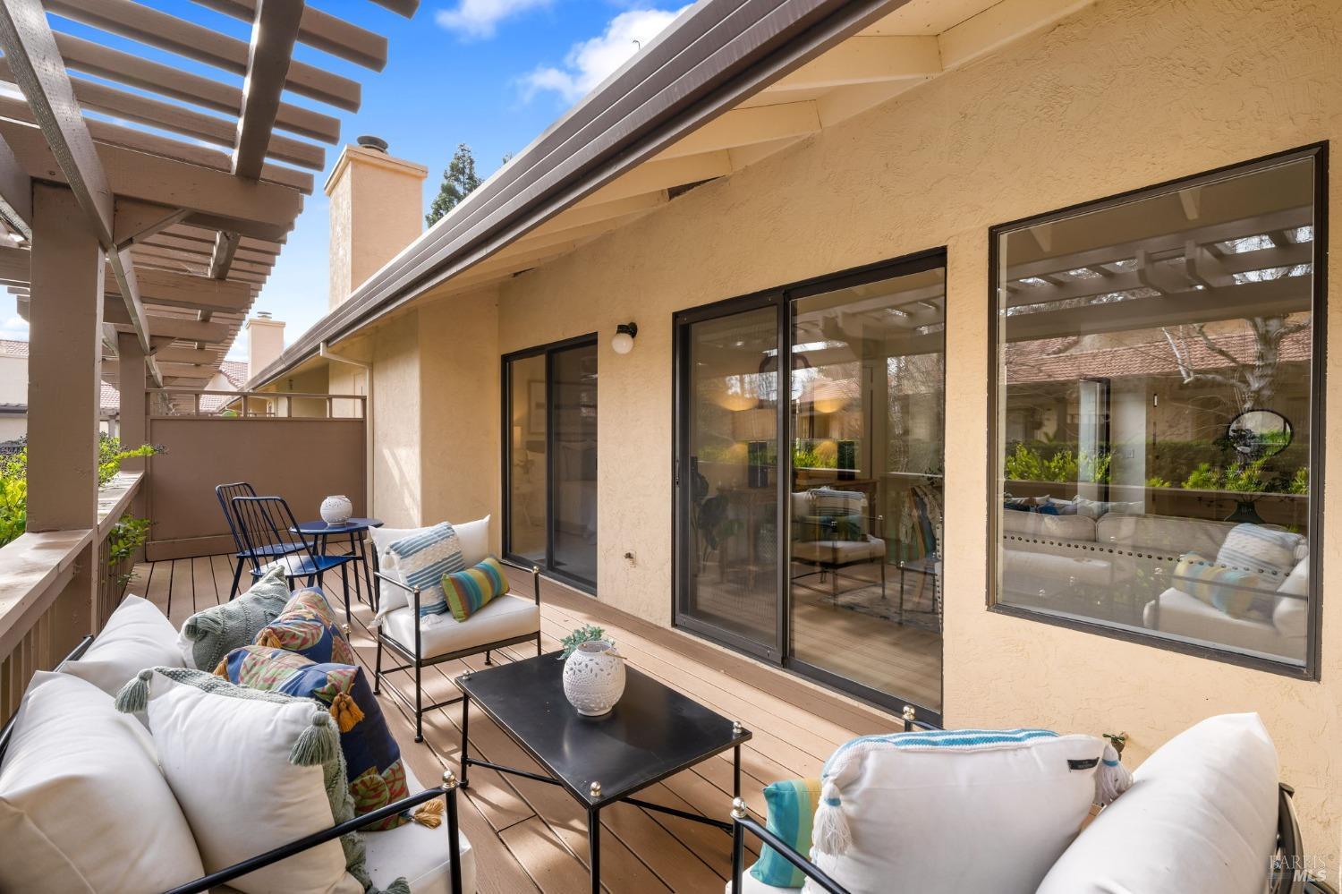 55 Fountain Grove Circle