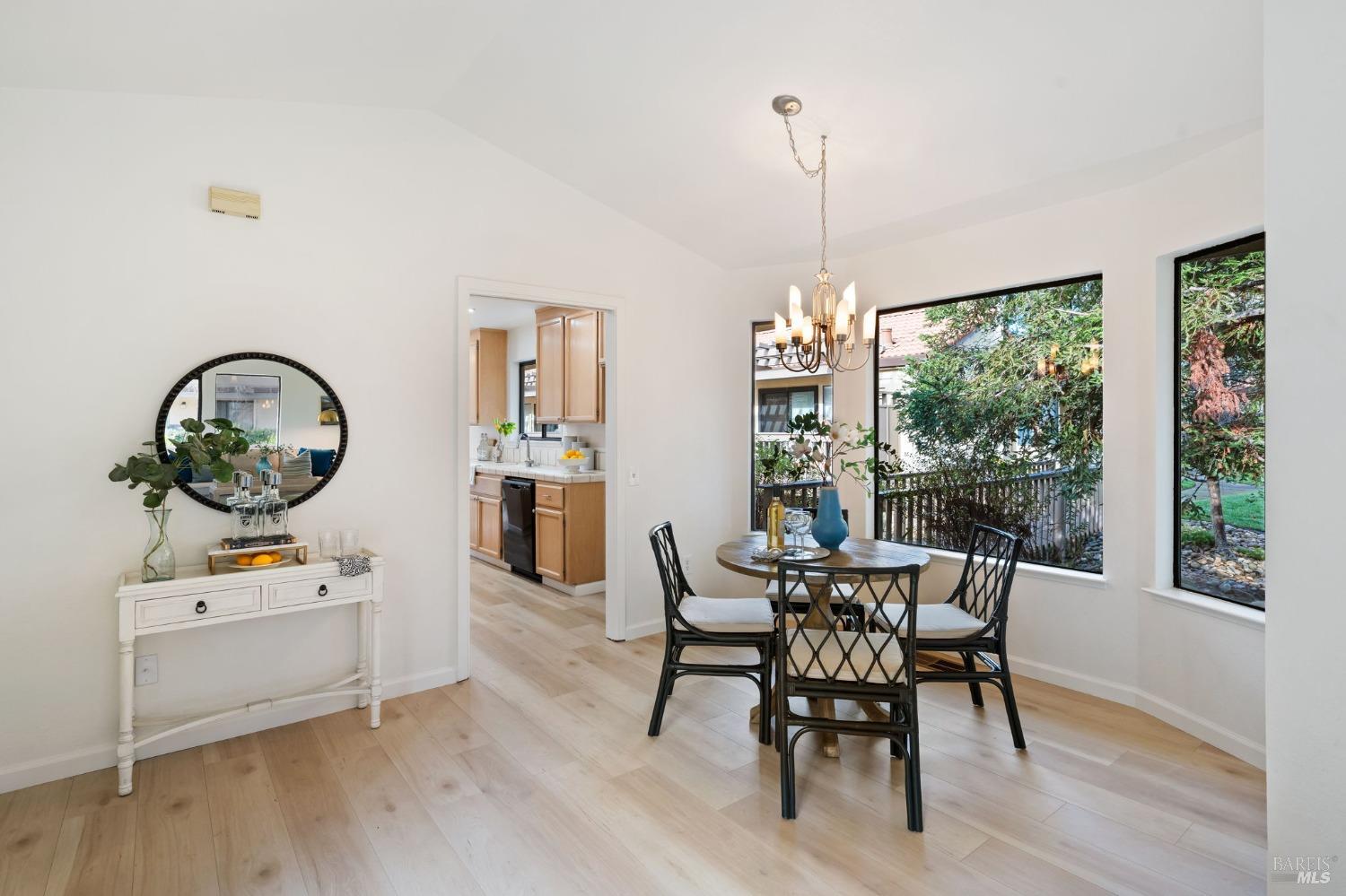 55 Fountain Grove Circle