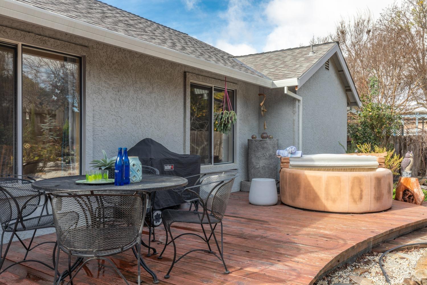 805 Bella Vista Drive