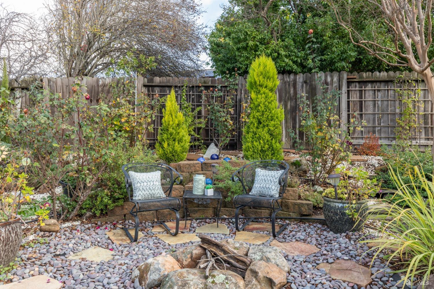 805 Bella Vista Drive