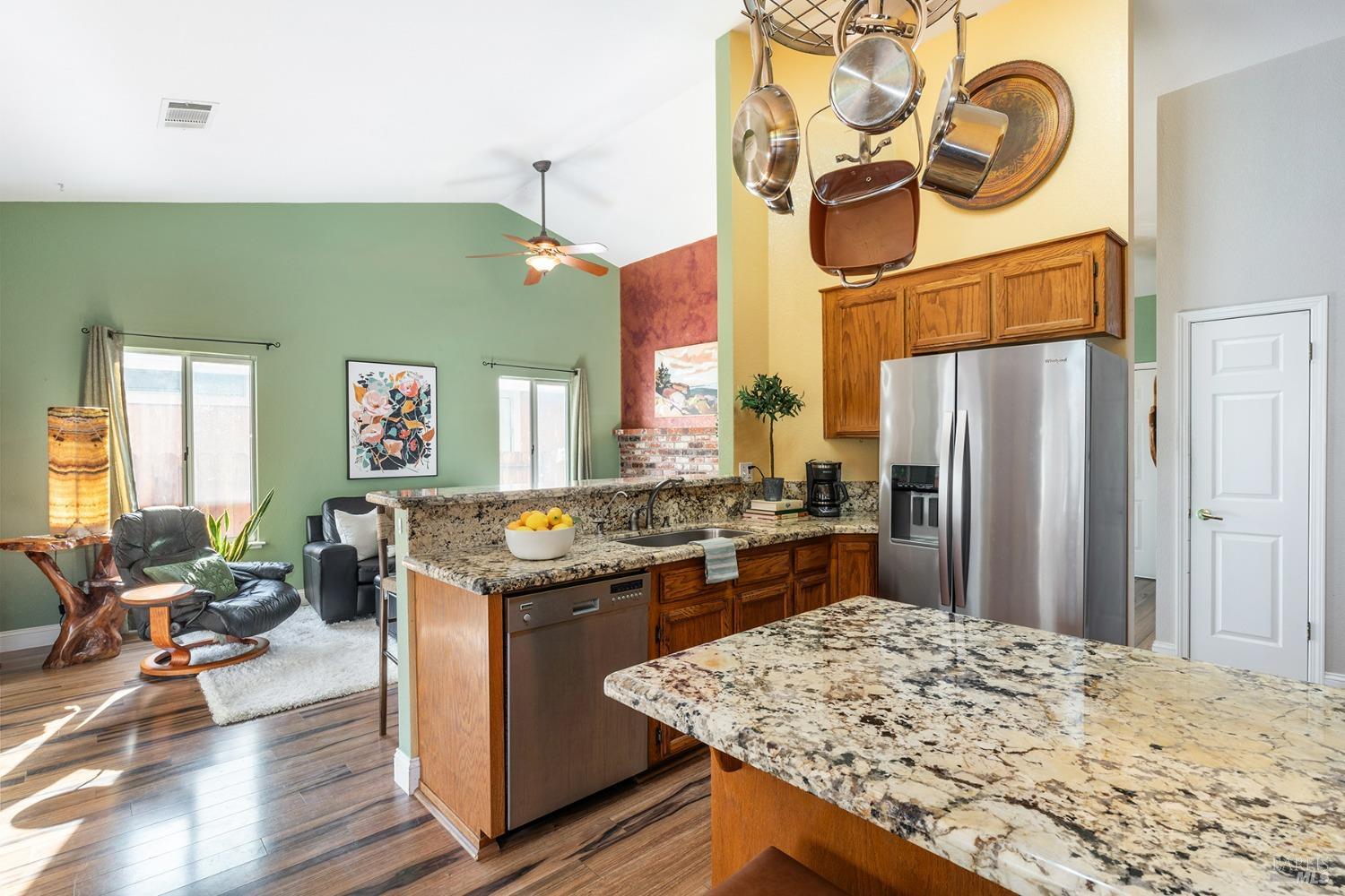 805 Bella Vista Drive