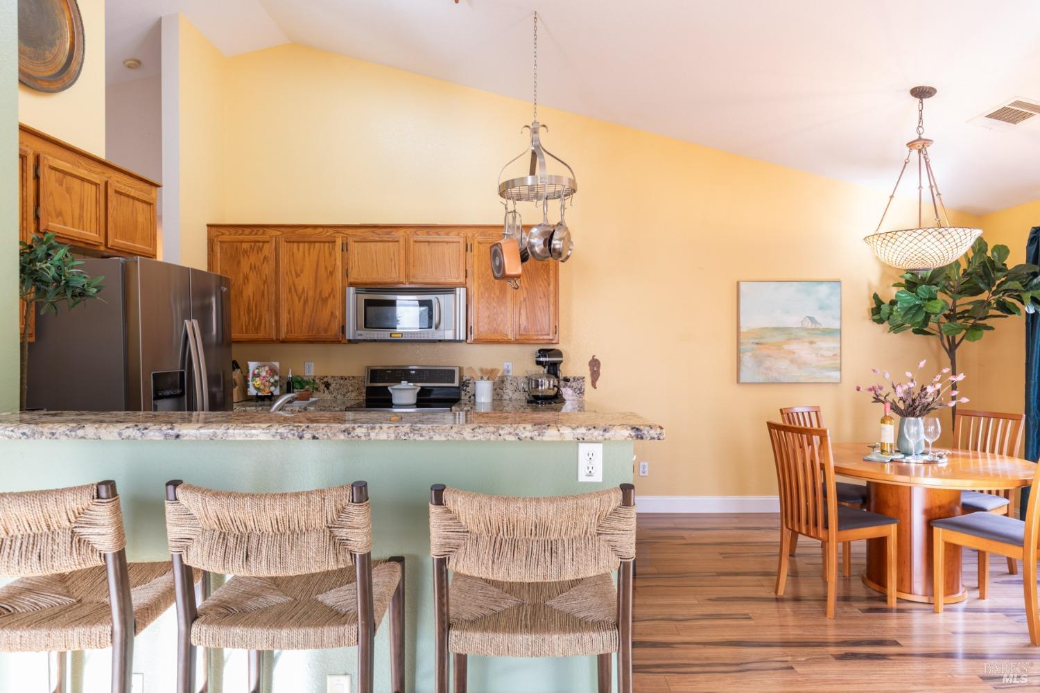 805 Bella Vista Drive