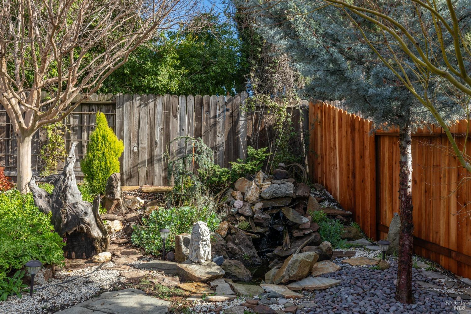 805 Bella Vista Drive