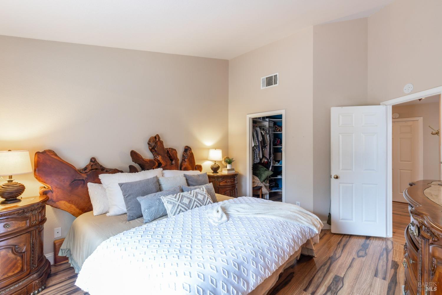 805 Bella Vista Drive