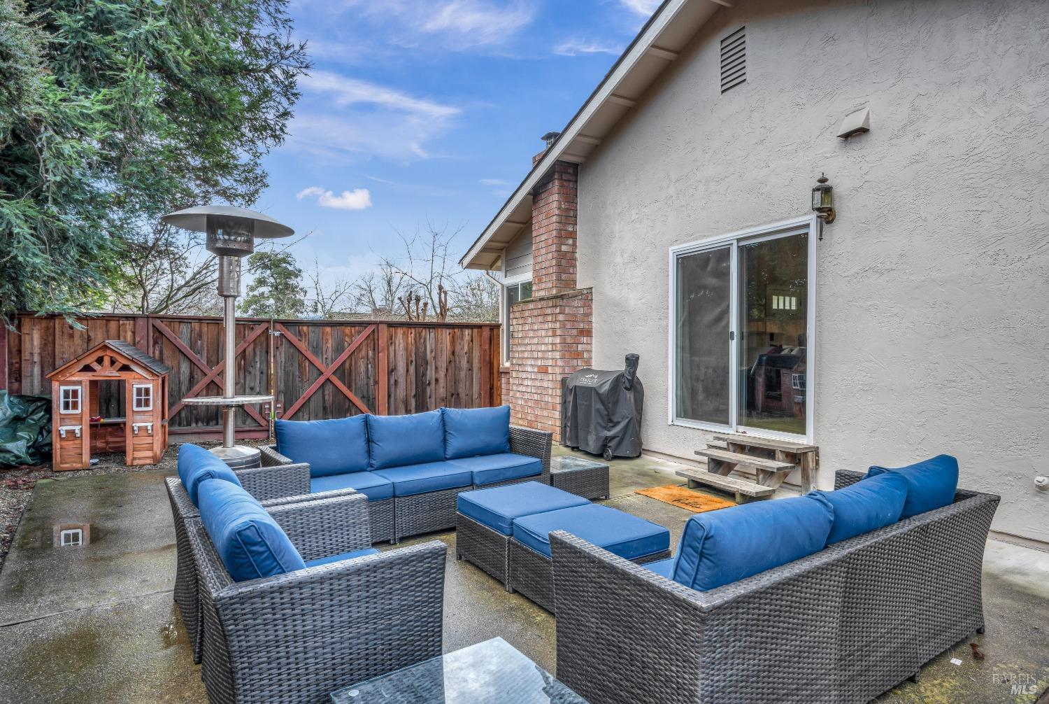 1036 Stonebridge Drive