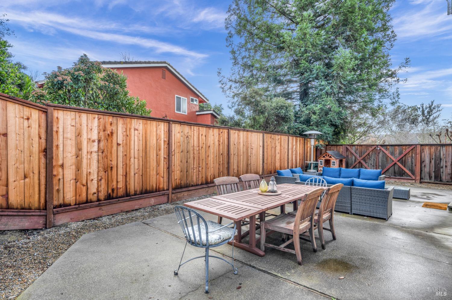 1036 Stonebridge Drive