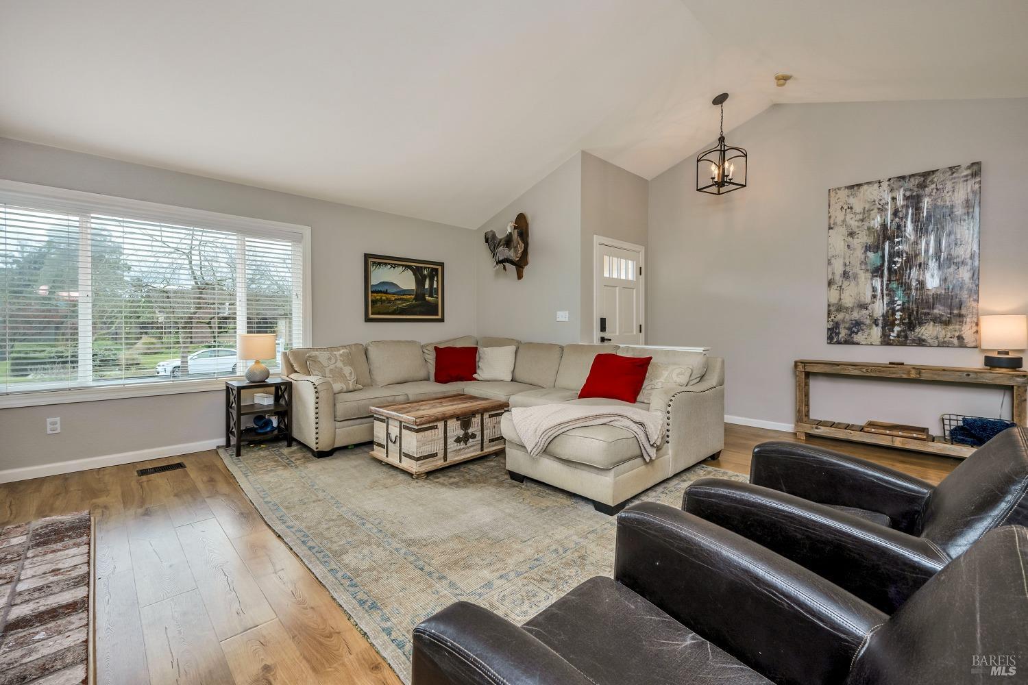 1036 Stonebridge Drive