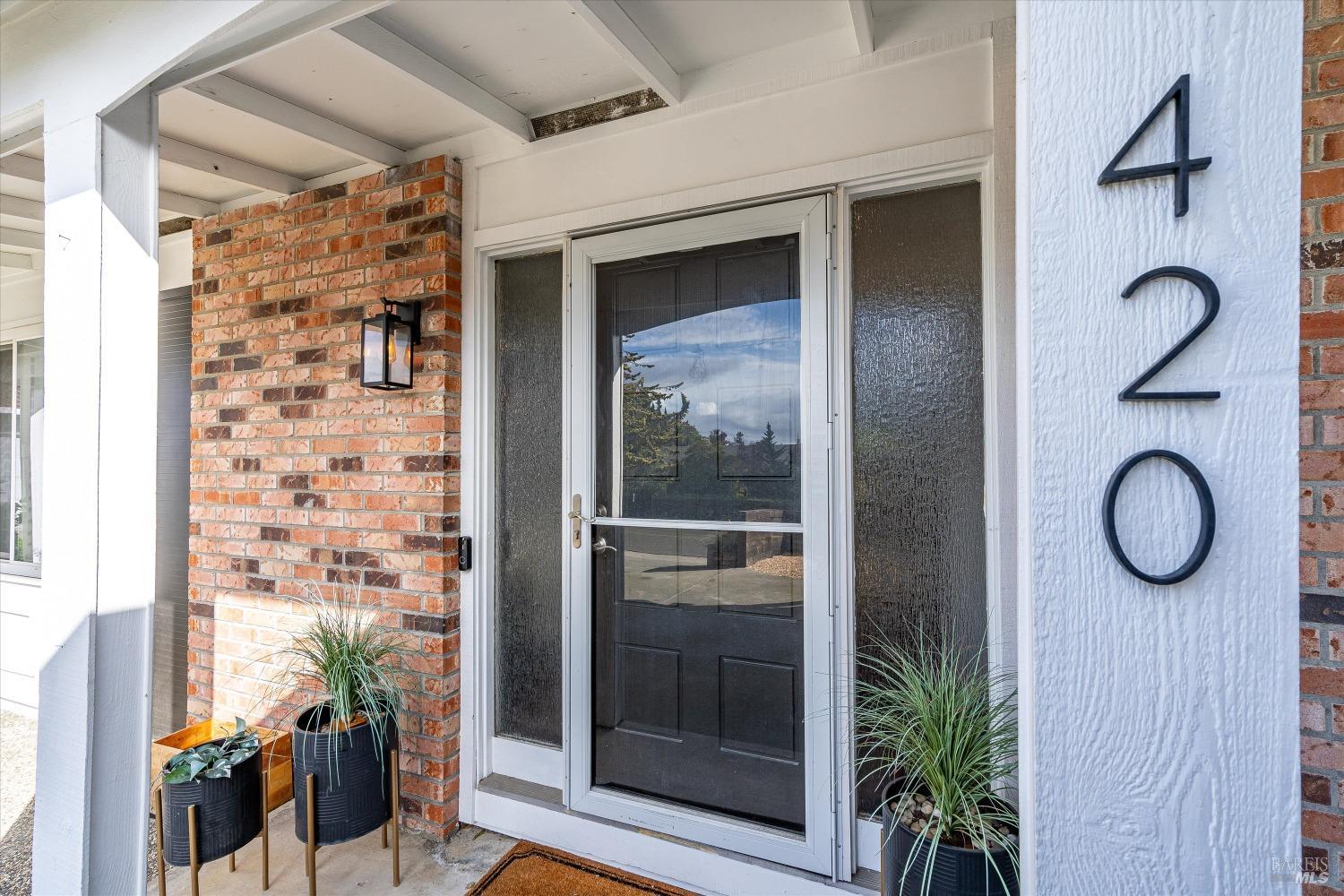 420 N Camino Alto Street