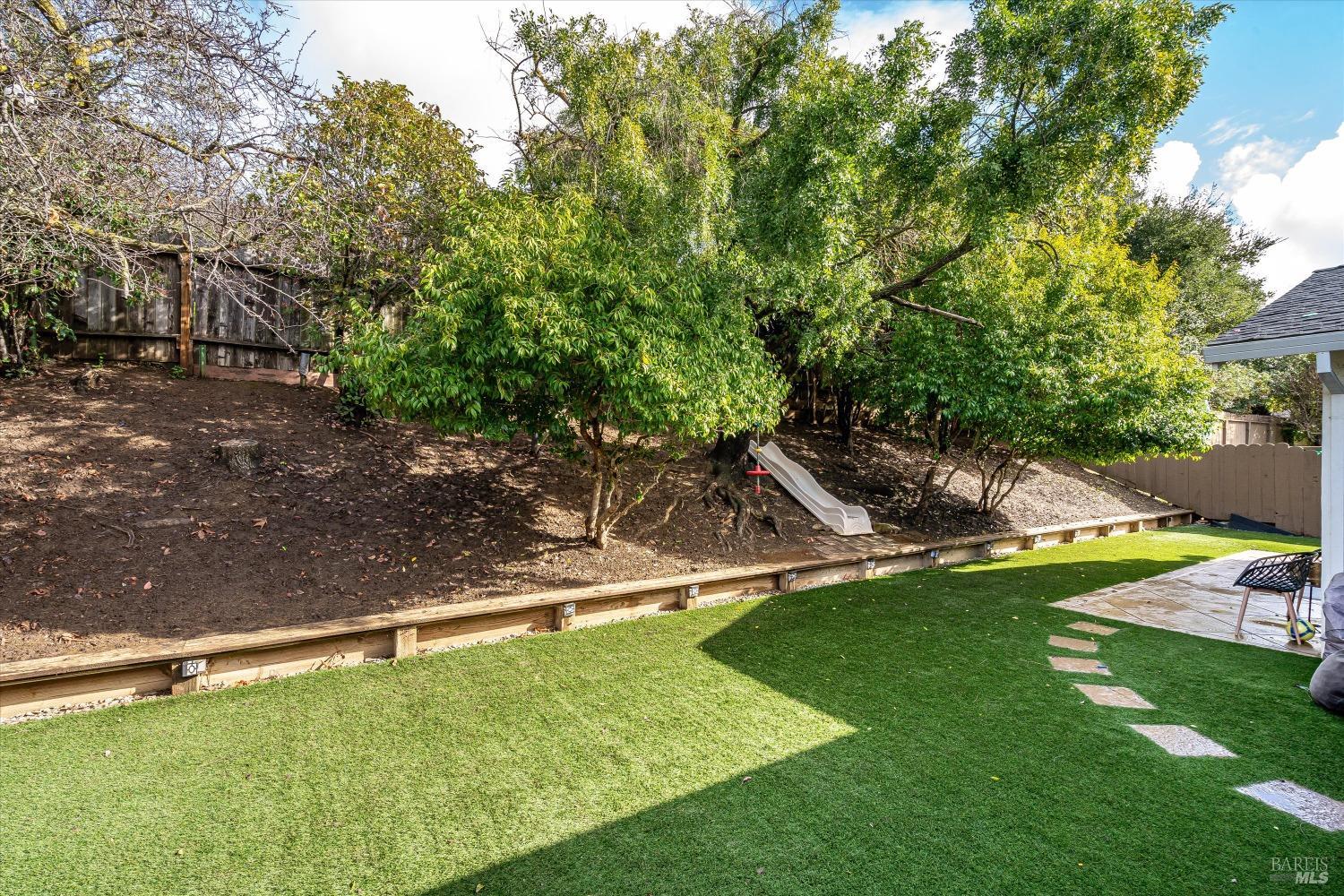 420 N Camino Alto Street