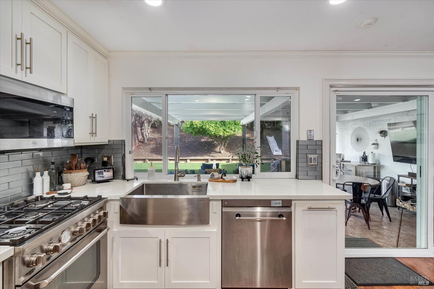 420 N Camino Alto Street