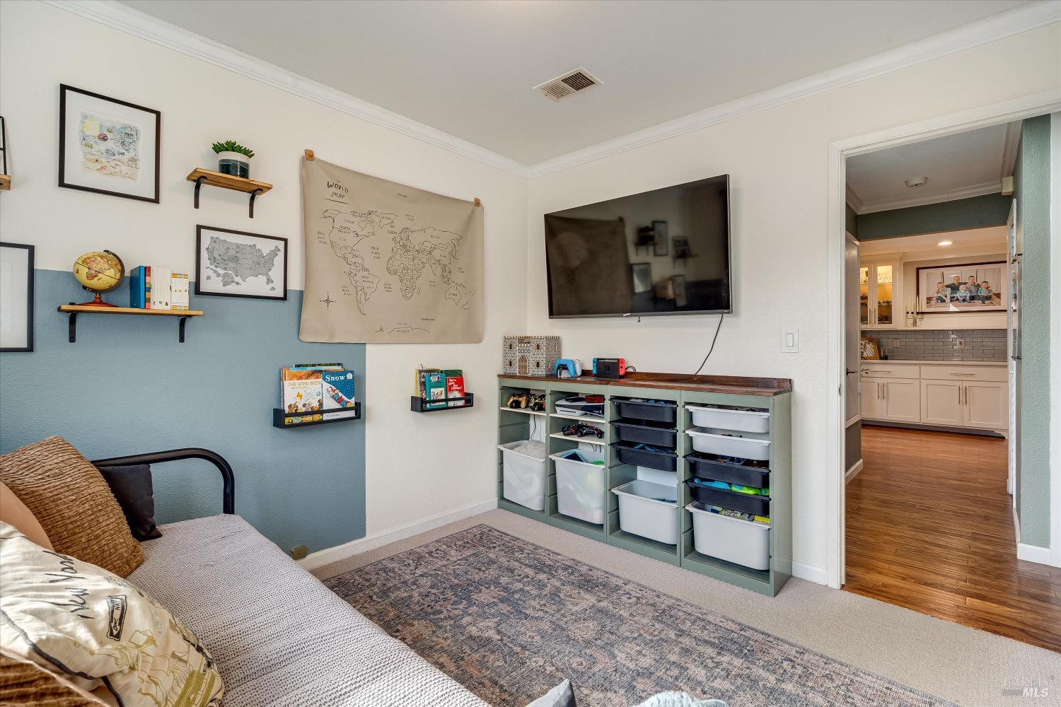 420 N Camino Alto Street