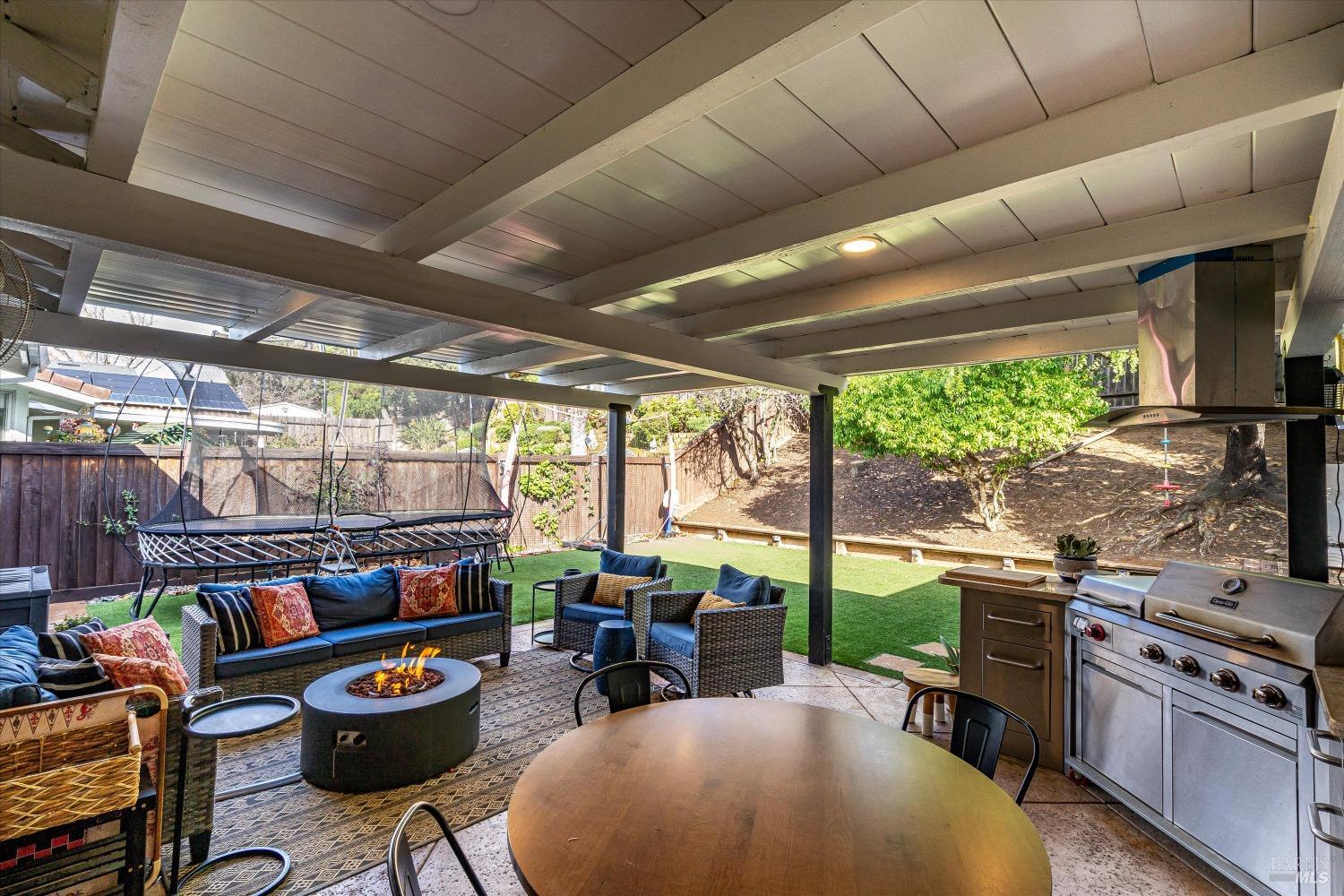 420 N Camino Alto Street