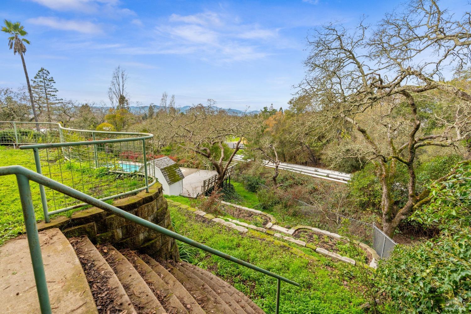 10 Chapel Hill Drive