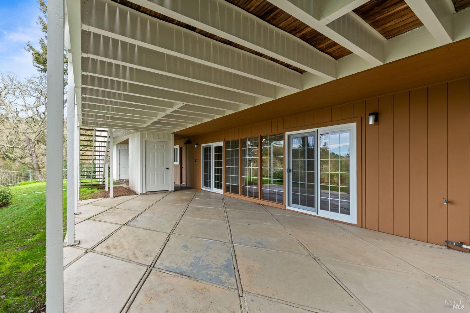 10 Chapel Hill Drive