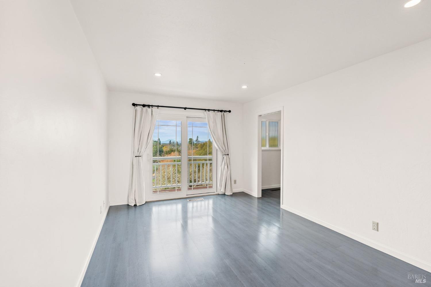 10 Chapel Hill Drive