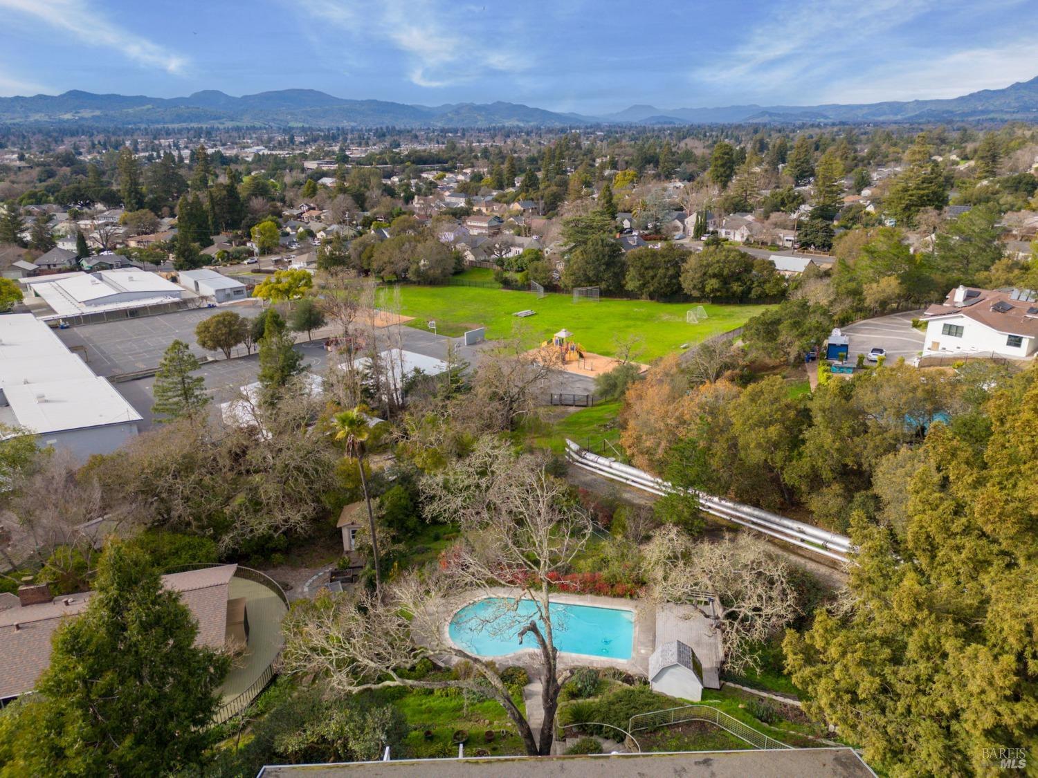 10 Chapel Hill Drive