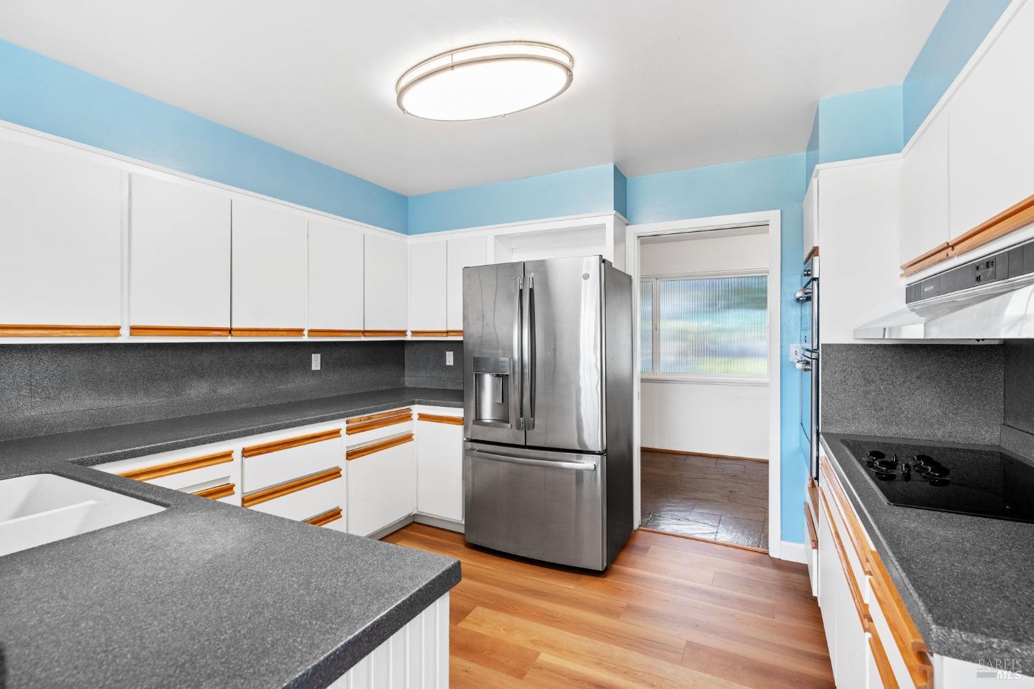 10 Chapel Hill Drive