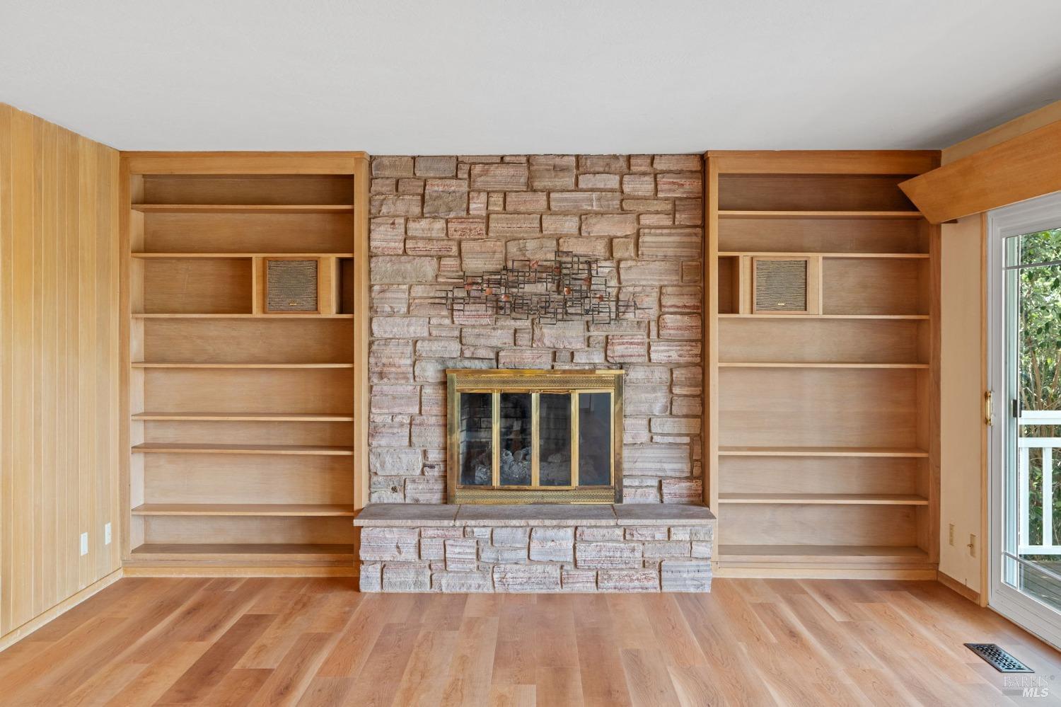 10 Chapel Hill Drive