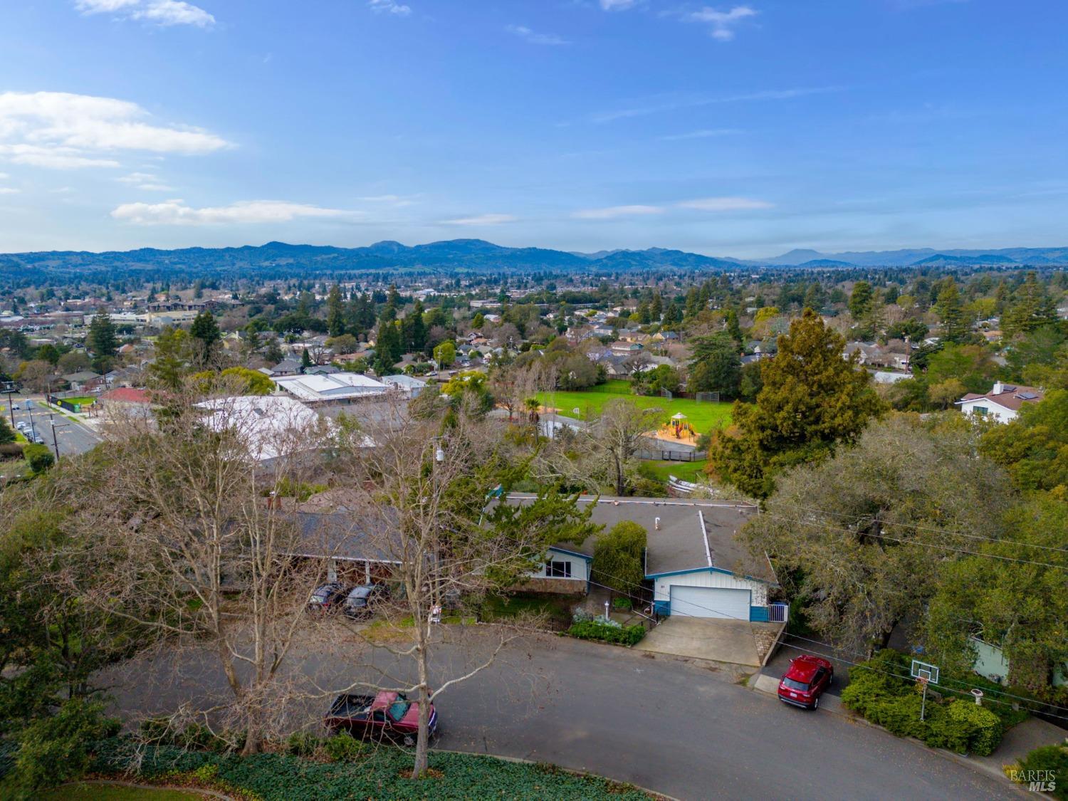 10 Chapel Hill Drive