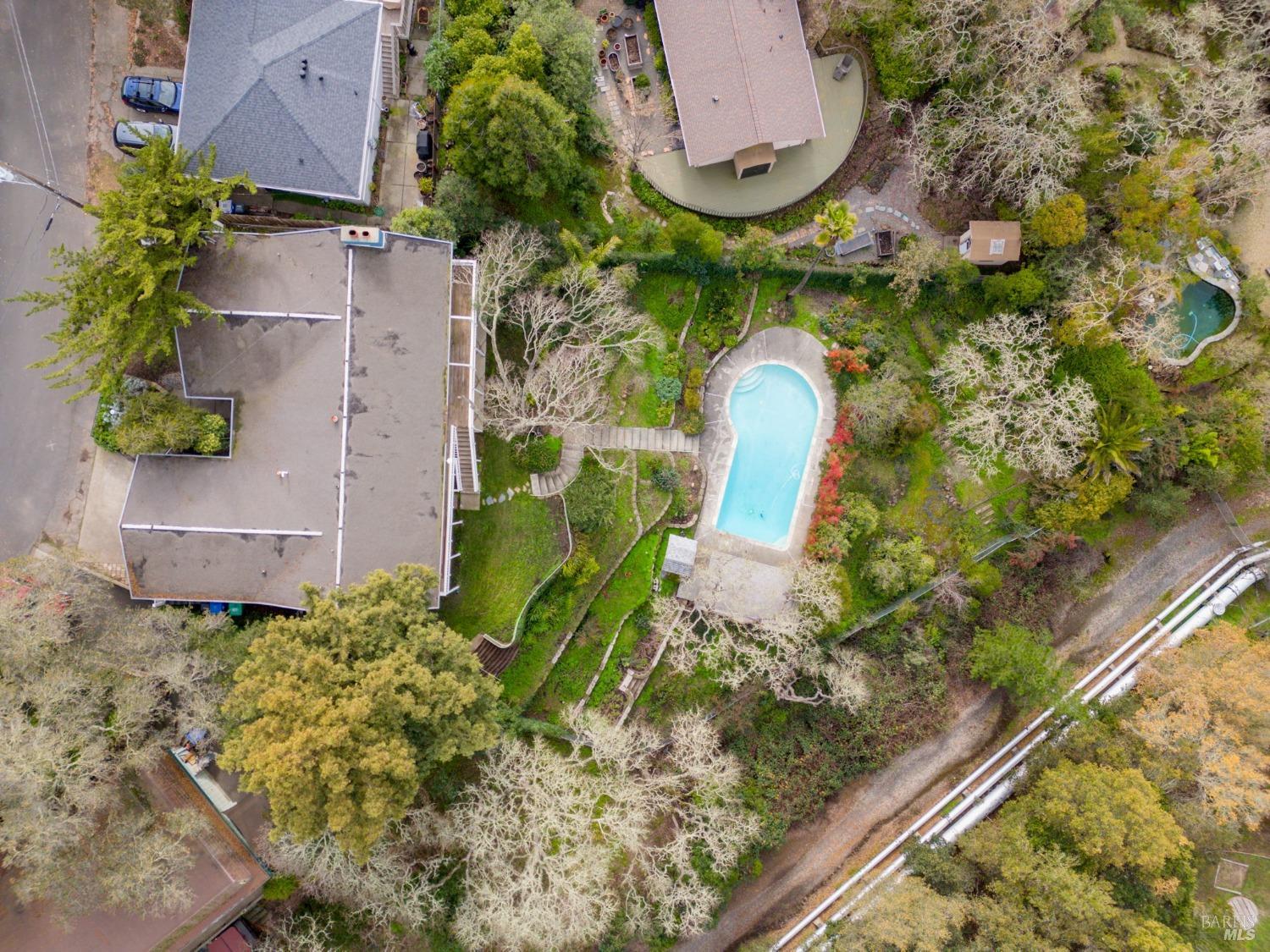 10 Chapel Hill Drive