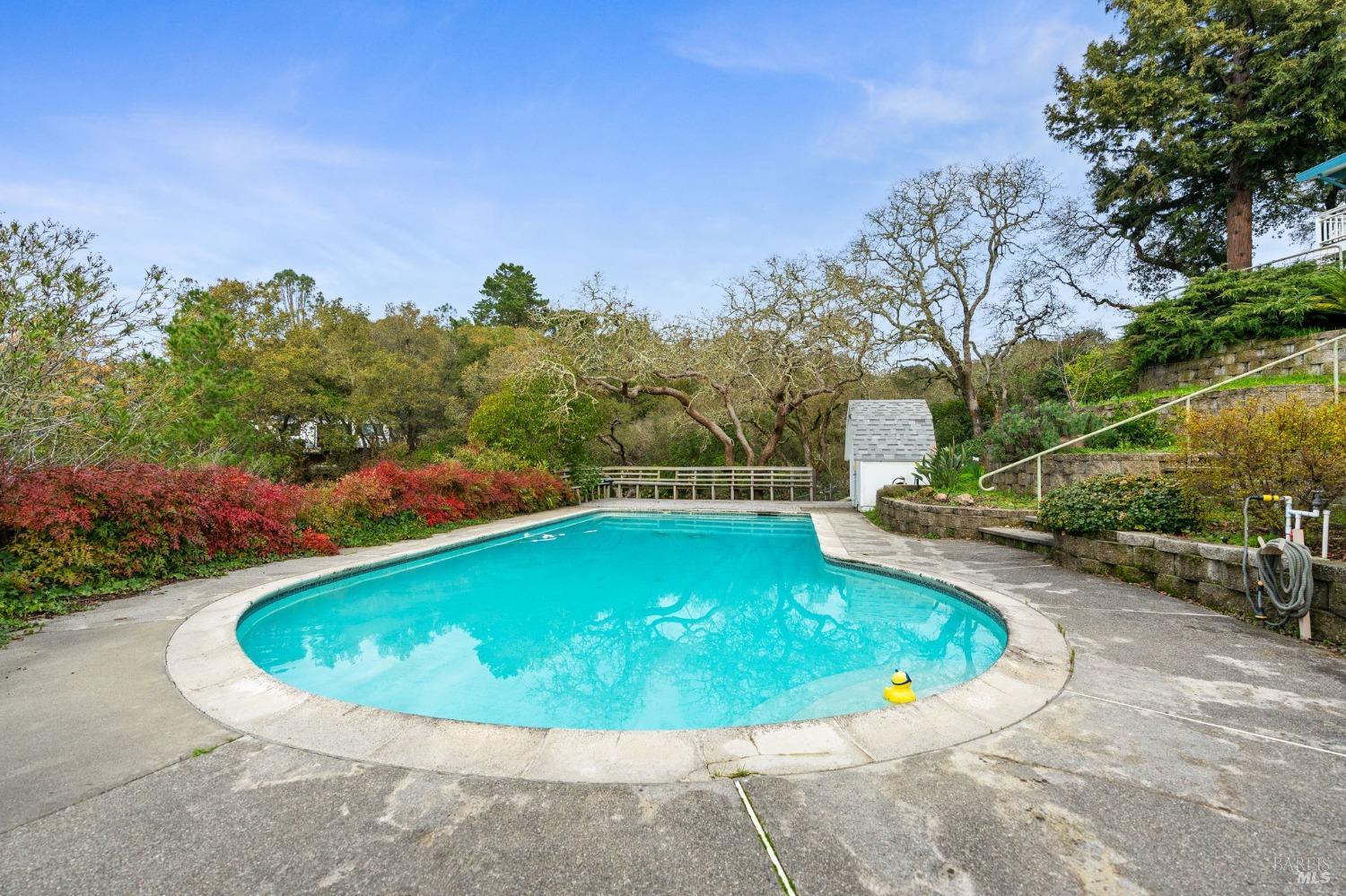 10 Chapel Hill Drive