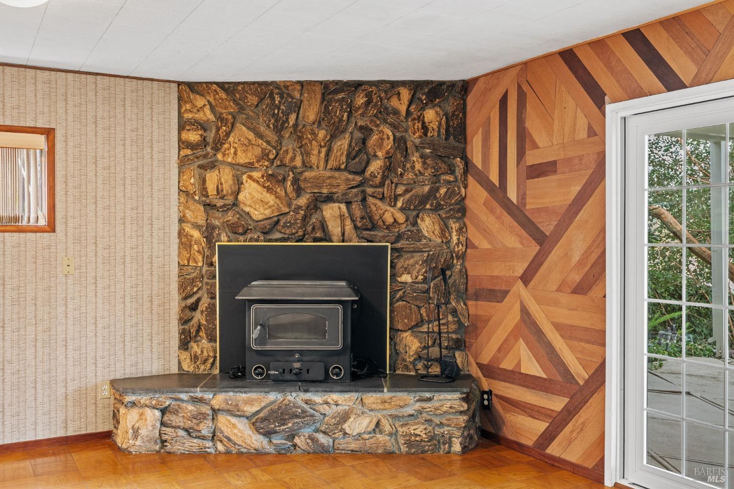 10 Chapel Hill Drive