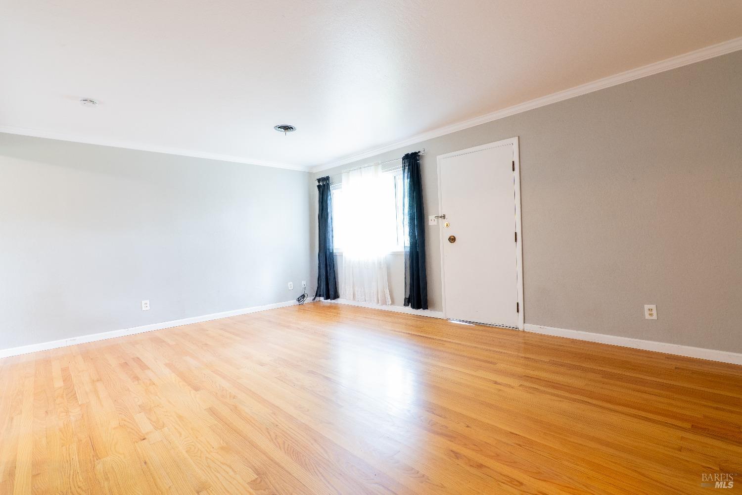 401 Underhill Drive Unit: 2