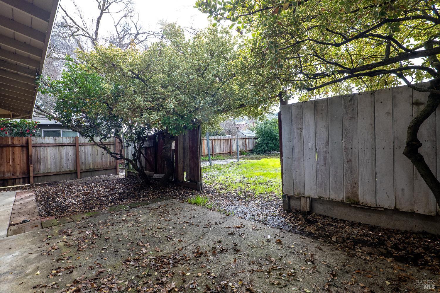 401 Underhill Drive Unit: 2