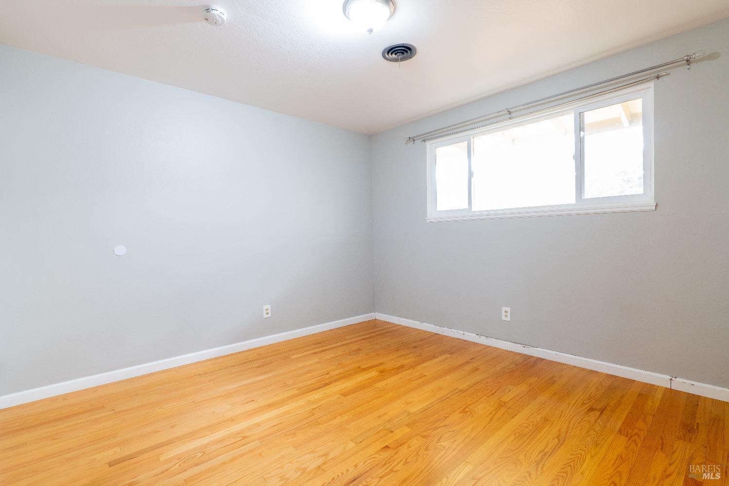 401 Underhill Drive Unit: 2