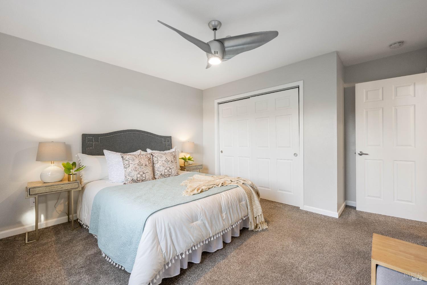 1638 San Vicente Avenue