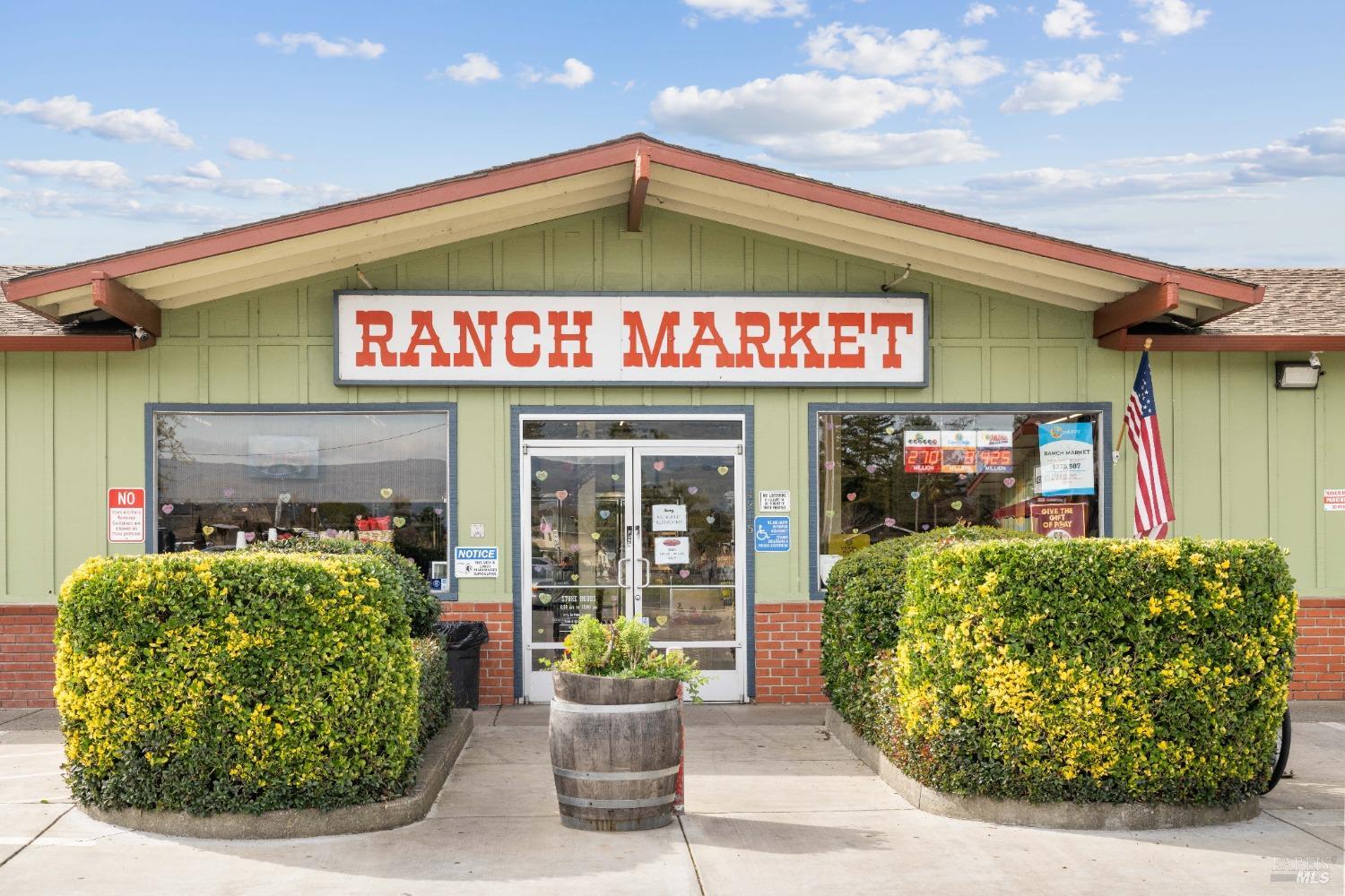 1638 San Vicente Avenue