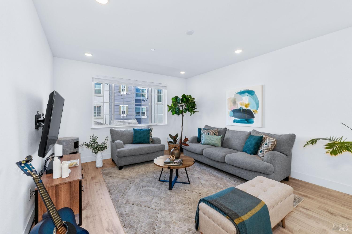 336 Pear Tree Ter #C