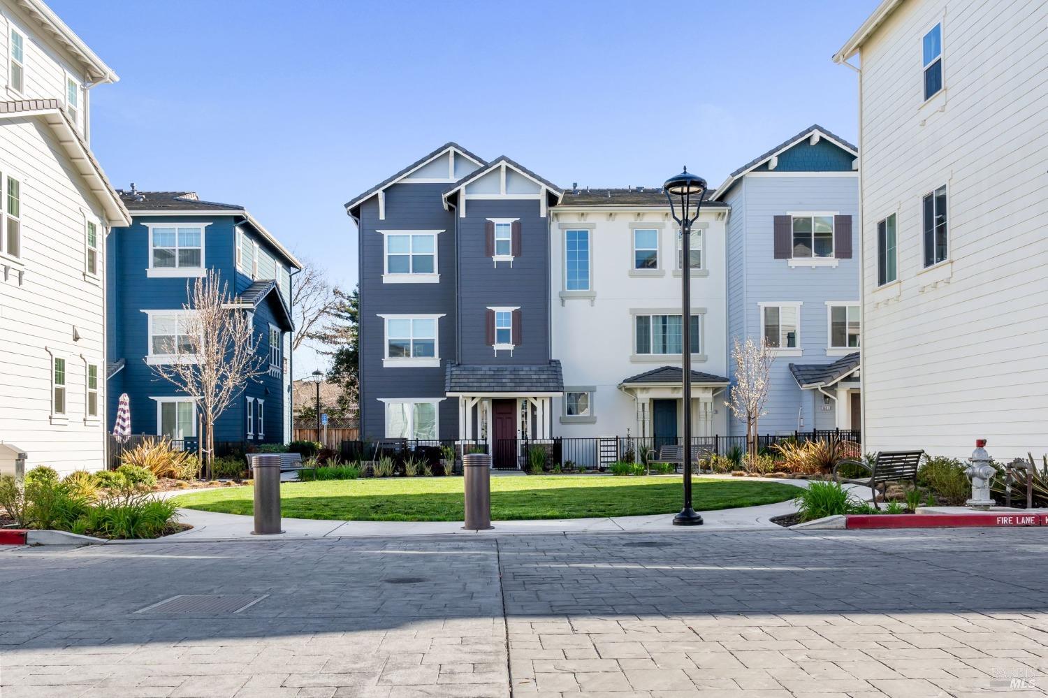 336 Pear Tree Ter #C