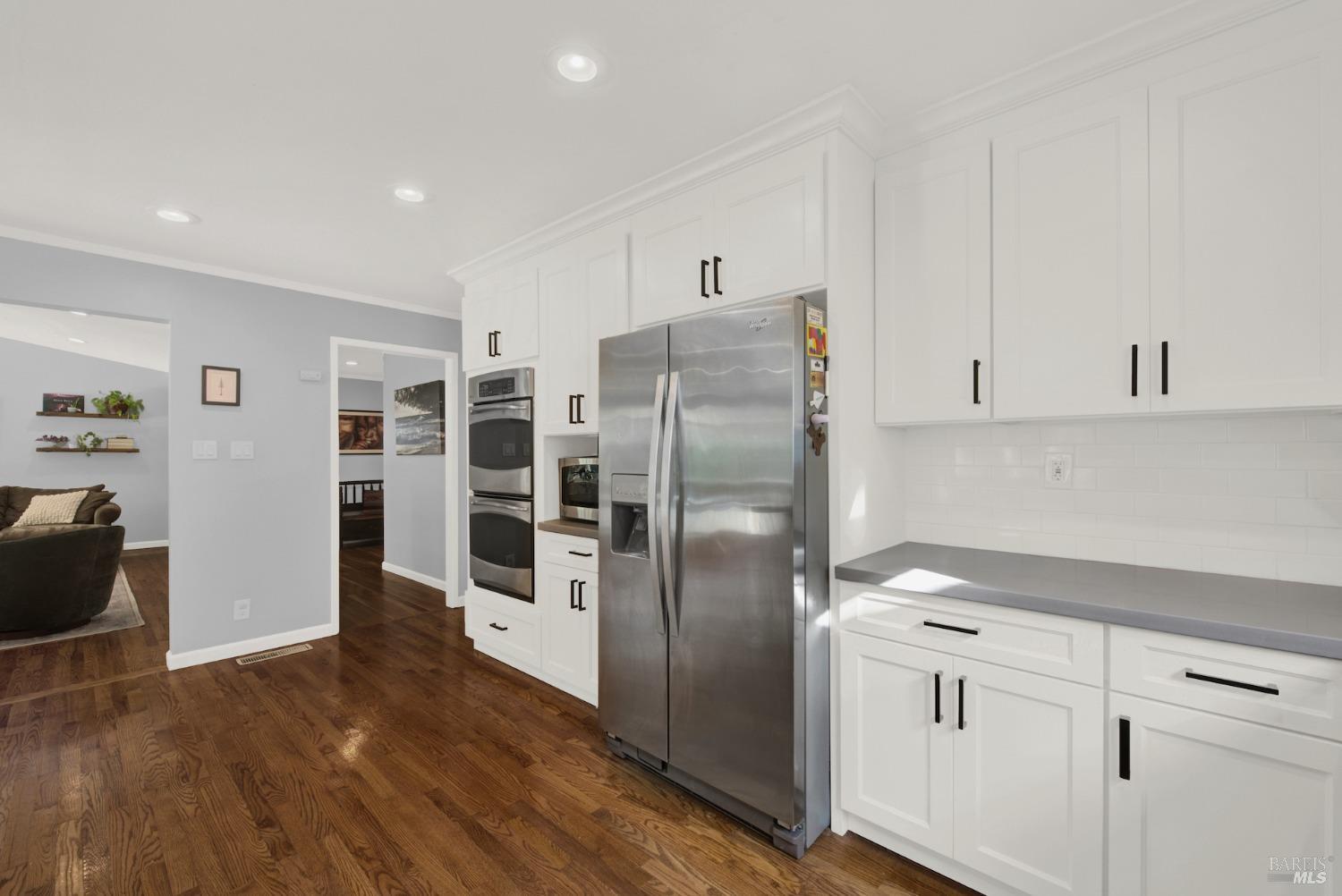 2671 W Pueblo Avenue