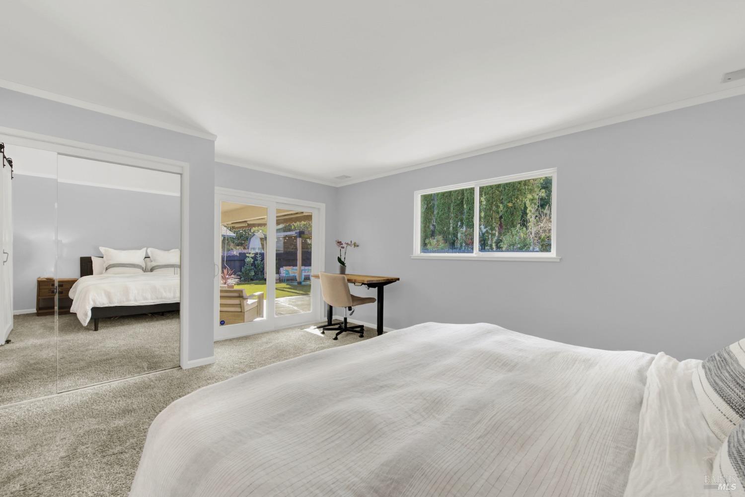 2671 W Pueblo Avenue