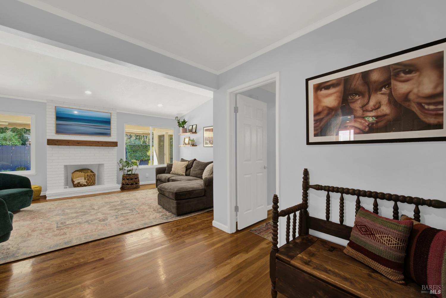 2671 W Pueblo Avenue