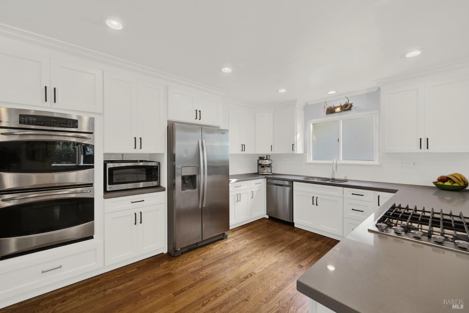 2671 W Pueblo Avenue