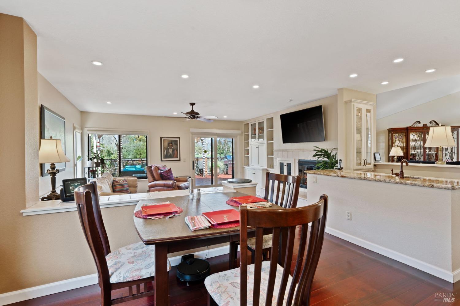 120 Silverado Springs Dr