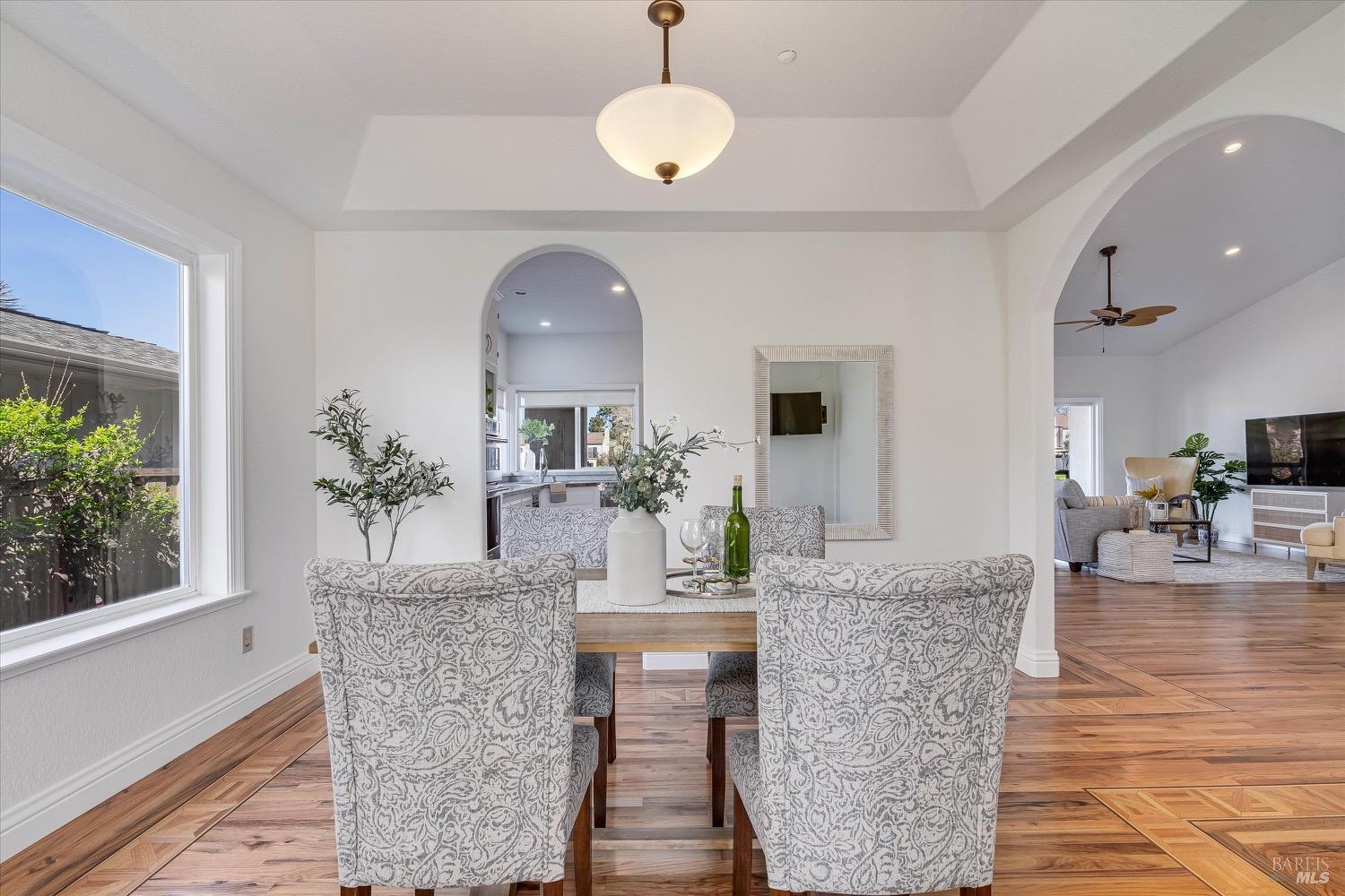 1190 River Park Blvd