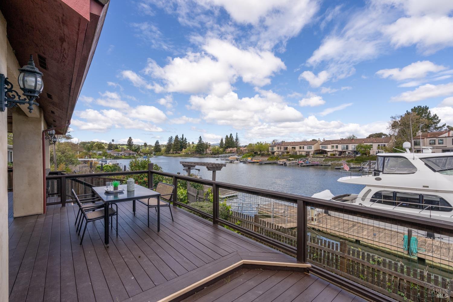 1190 River Park Blvd