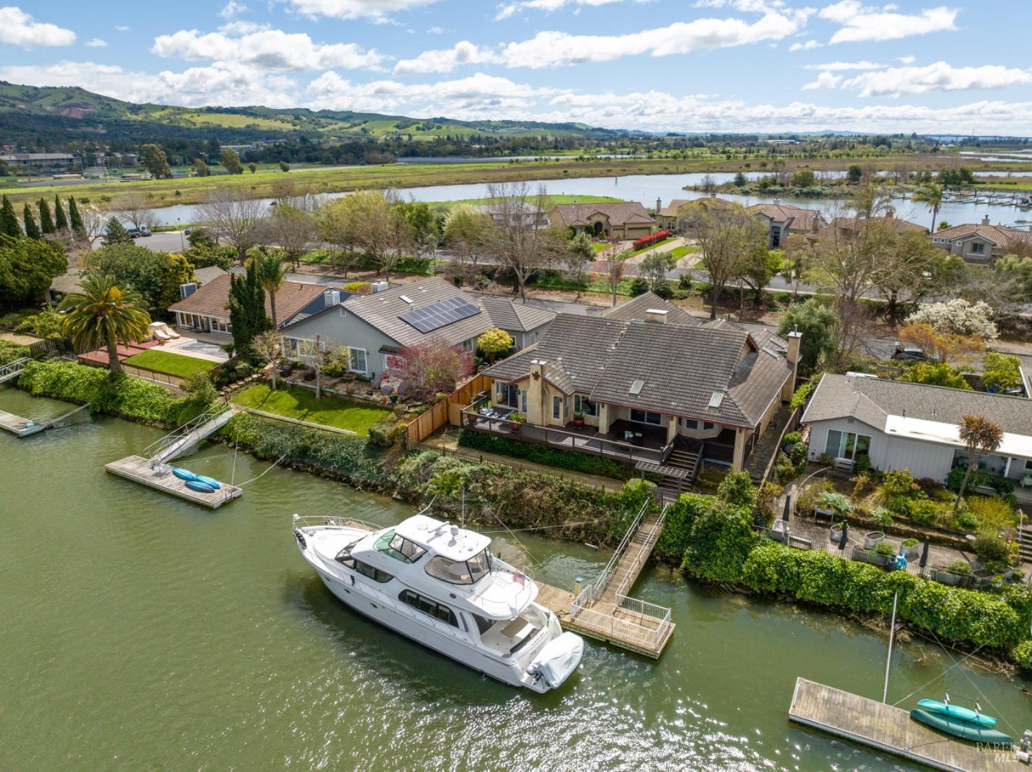 1190 River Park Blvd