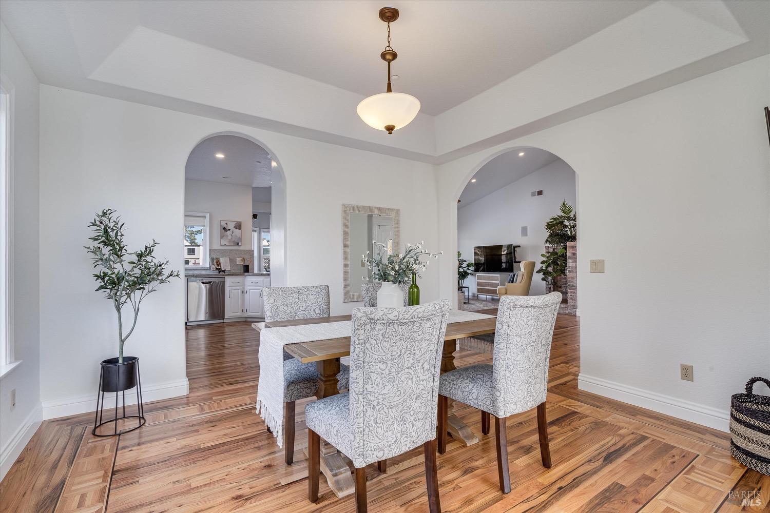 1190 River Park Blvd