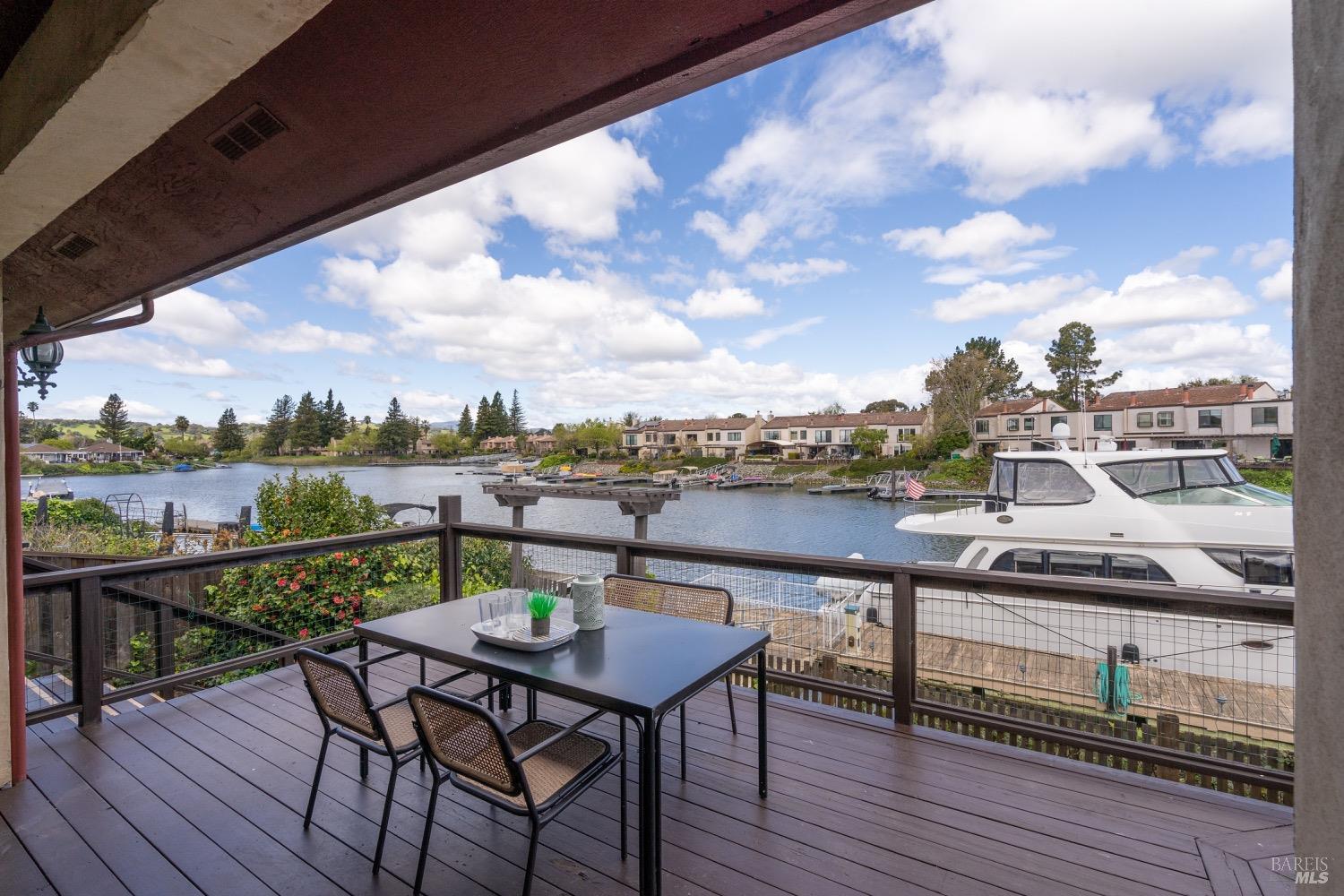 1190 River Park Blvd